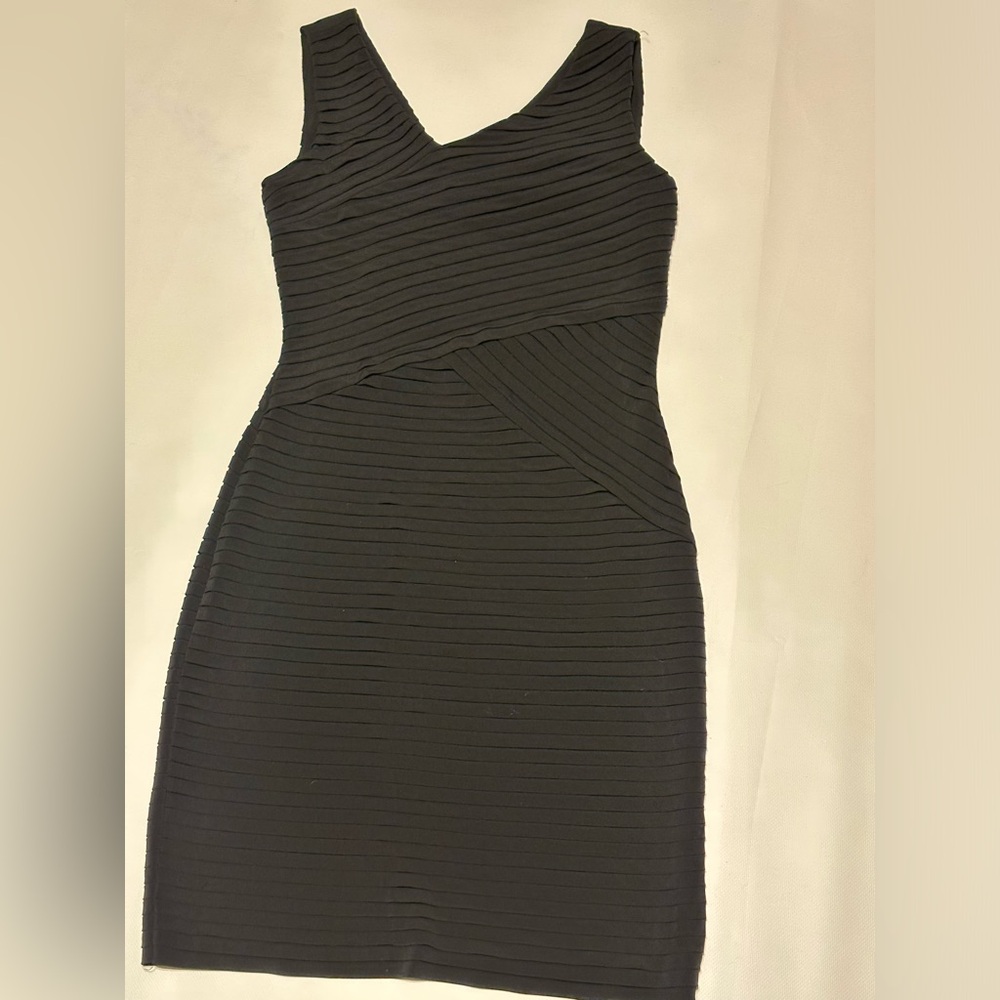 CALVIN KLEIN ELEGANT BODYCON LAYERING SIDE ZIP DRESS BLACK COLOR SIZE 4
